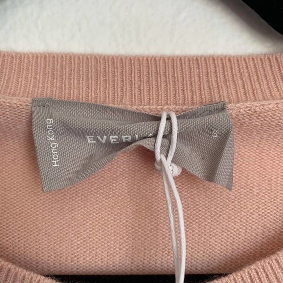 Everlane The Cashmere Sweater Tee in Rose Pink - Picture 7 of 12